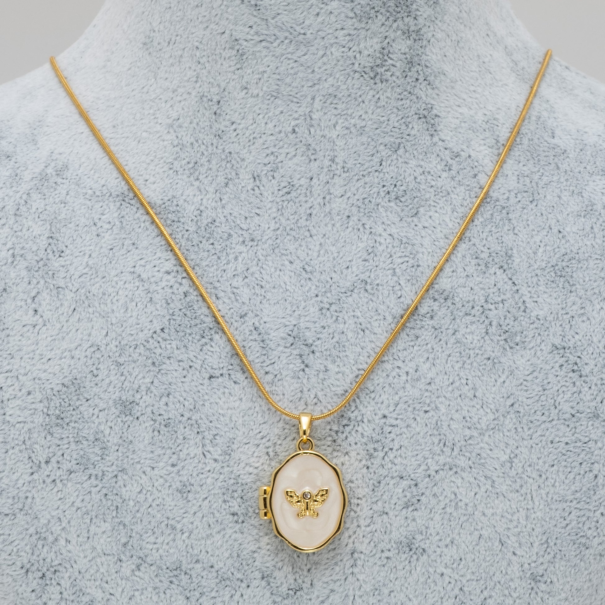 Angel Whisper Gold Kolye