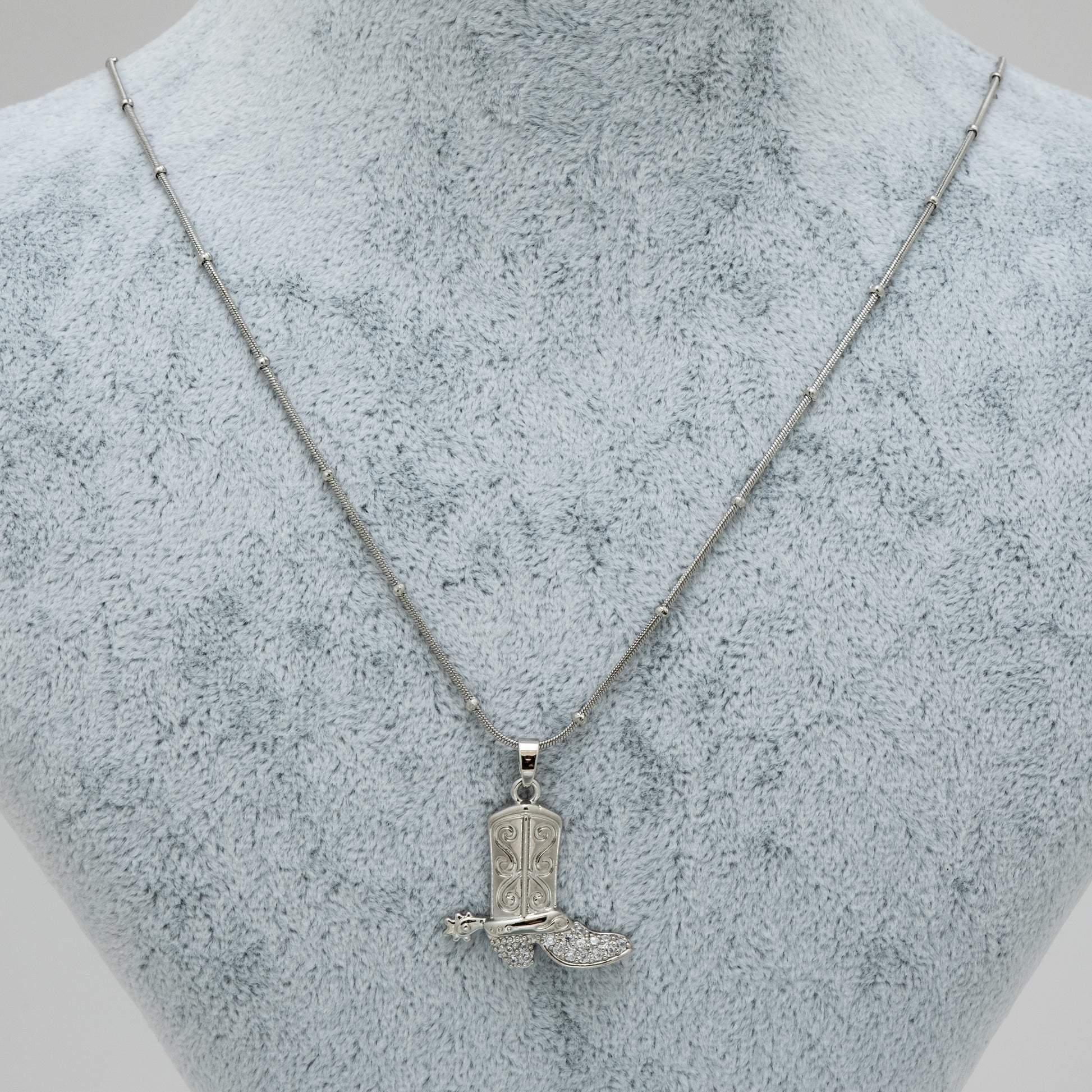 Wild Rose Boot Silver Kolye