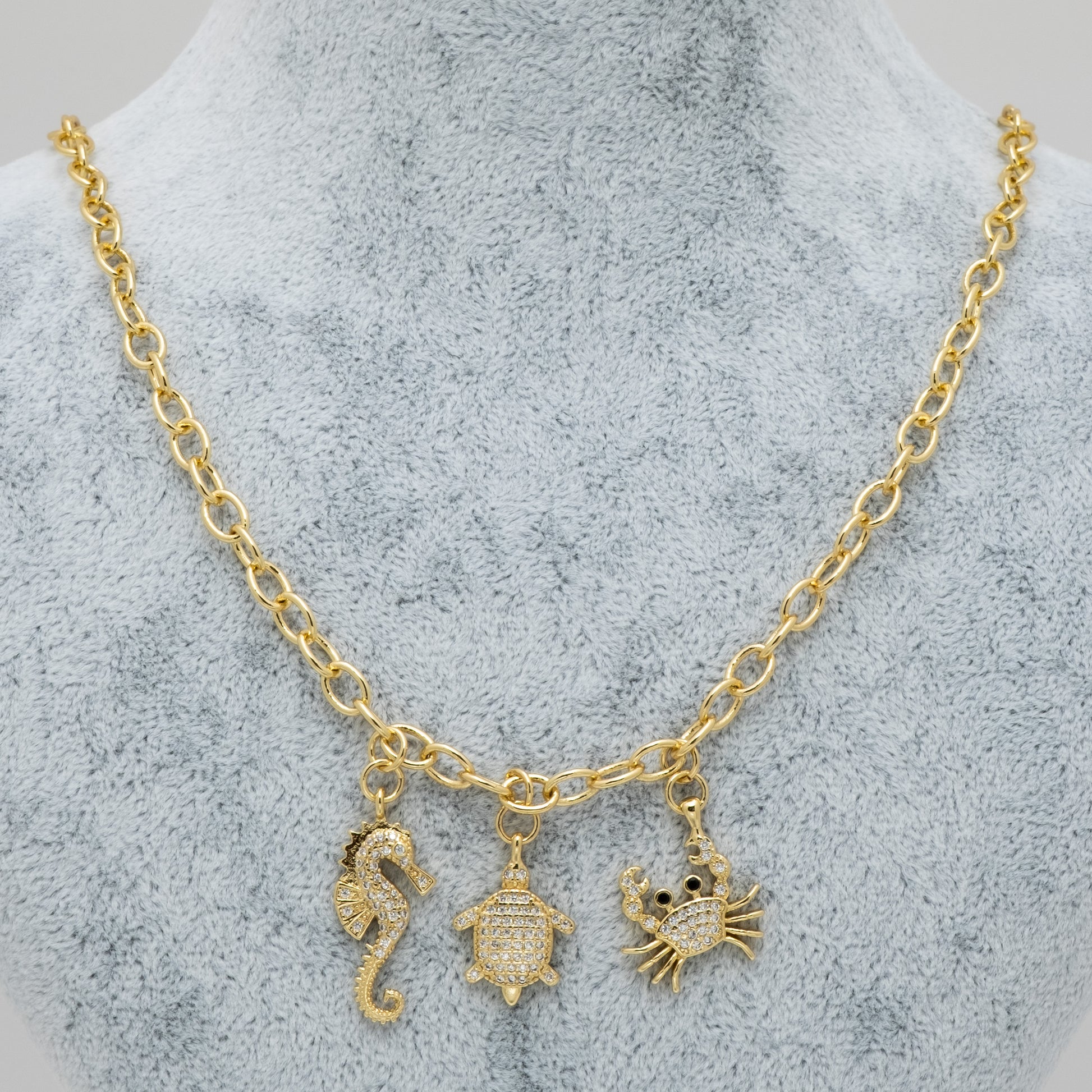 Inspred Taşlı VIP Gold Kolye